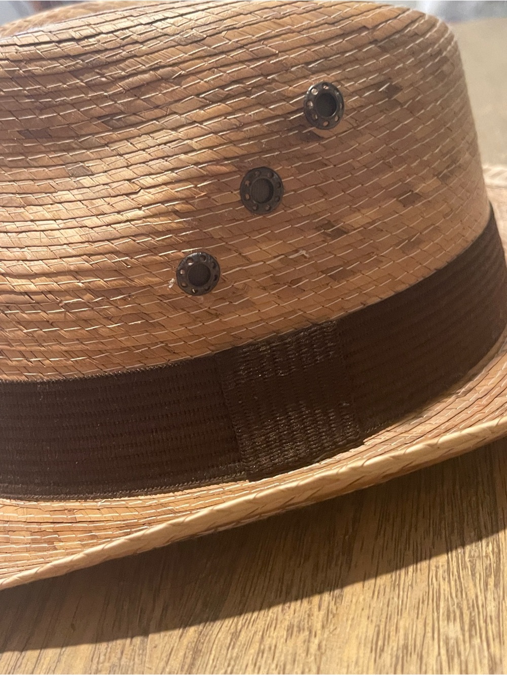 Wave Cintilla de Palma Straw Fedora Hat with Dark Brown Band - Picture 6 of 8